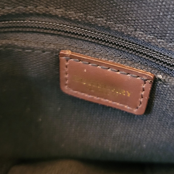 Burberry PVC Tote - Picture 4 of 4